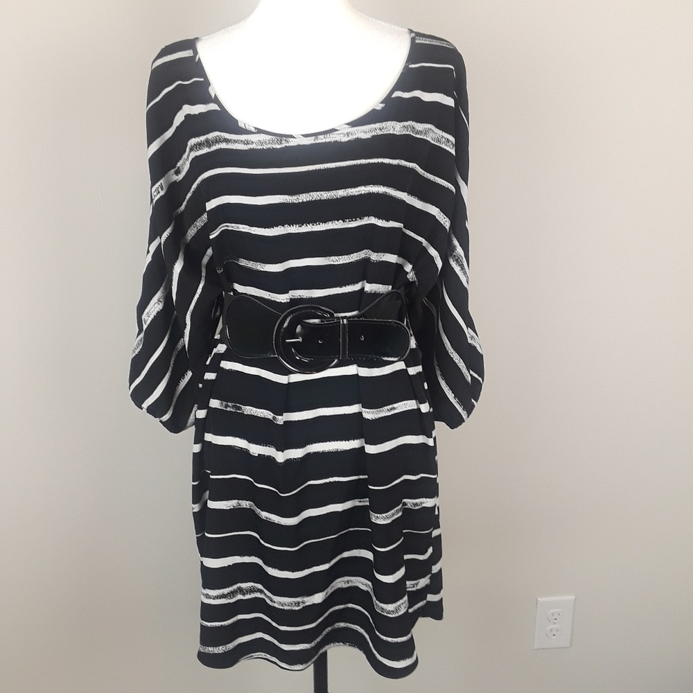 Express Cold Shoulder Tunic Dress